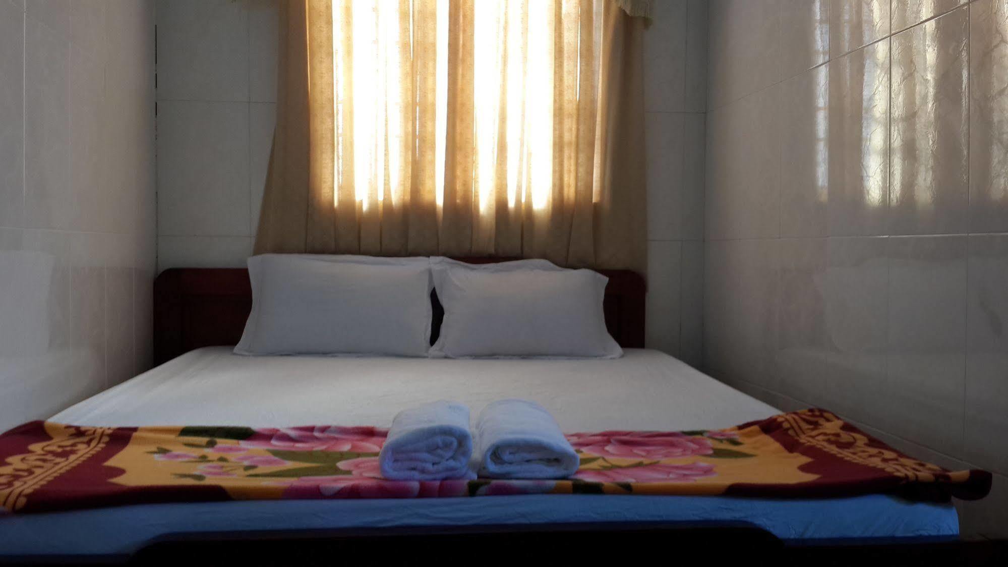 Hai Hien Guesthouse Фу Куок Екстериор снимка