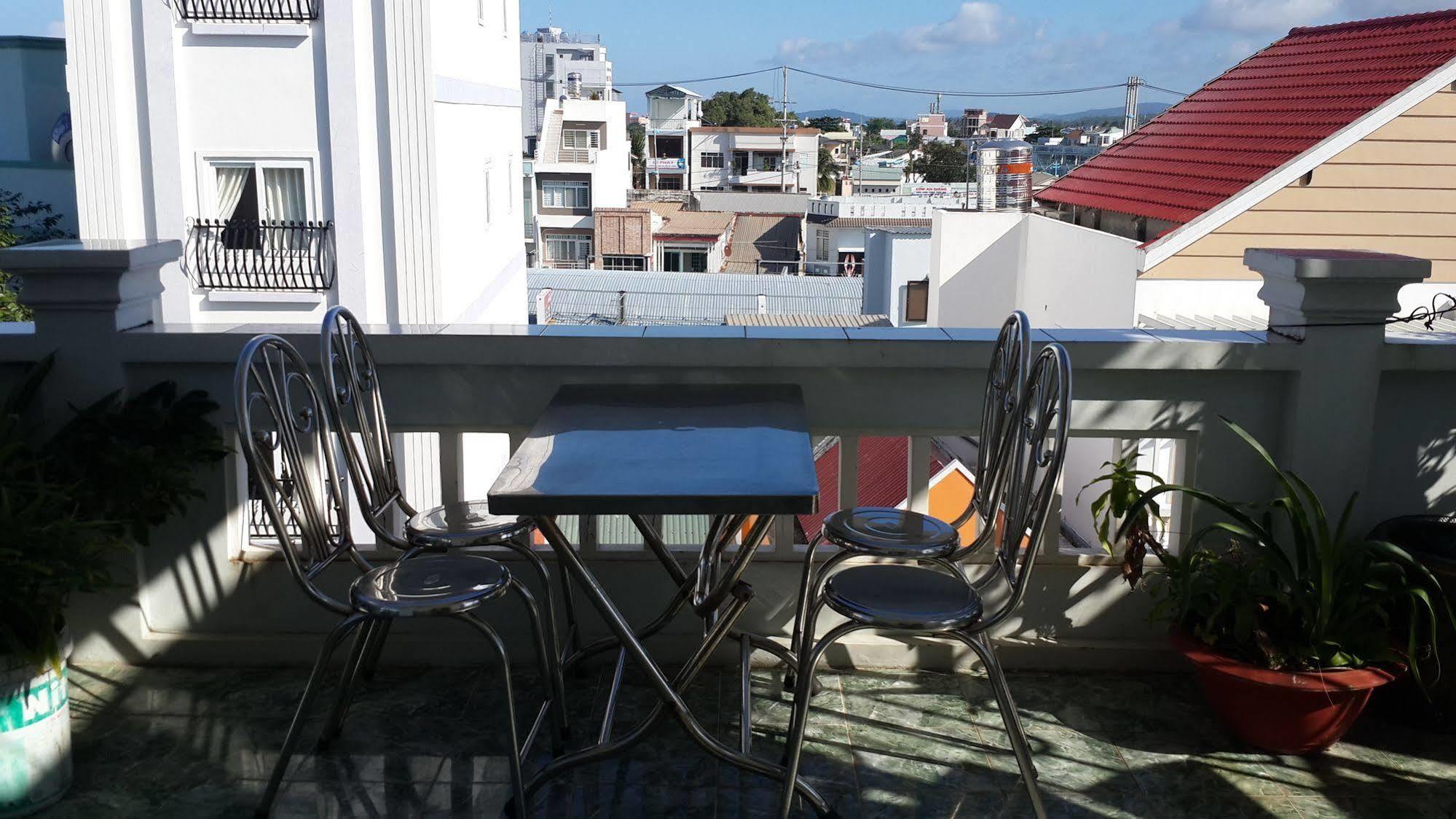 Hai Hien Guesthouse Фу Куок Екстериор снимка